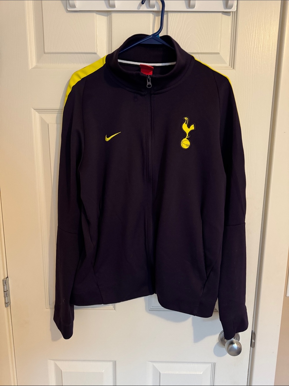 Tottenham Hotspur Nike Purple Yellow Full-Zip Jacket